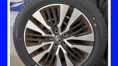 持ち込みタイヤ交換　18インチ　ヴェルファイア