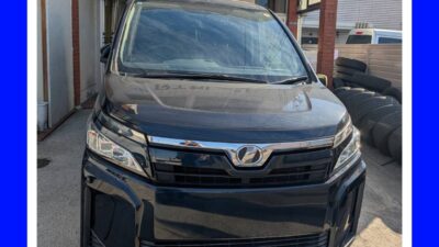 持ち込みタイヤ交換　１５インチ　ヴォクシー