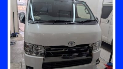 レンタルスタッドレスタイヤ交換　ハイエース